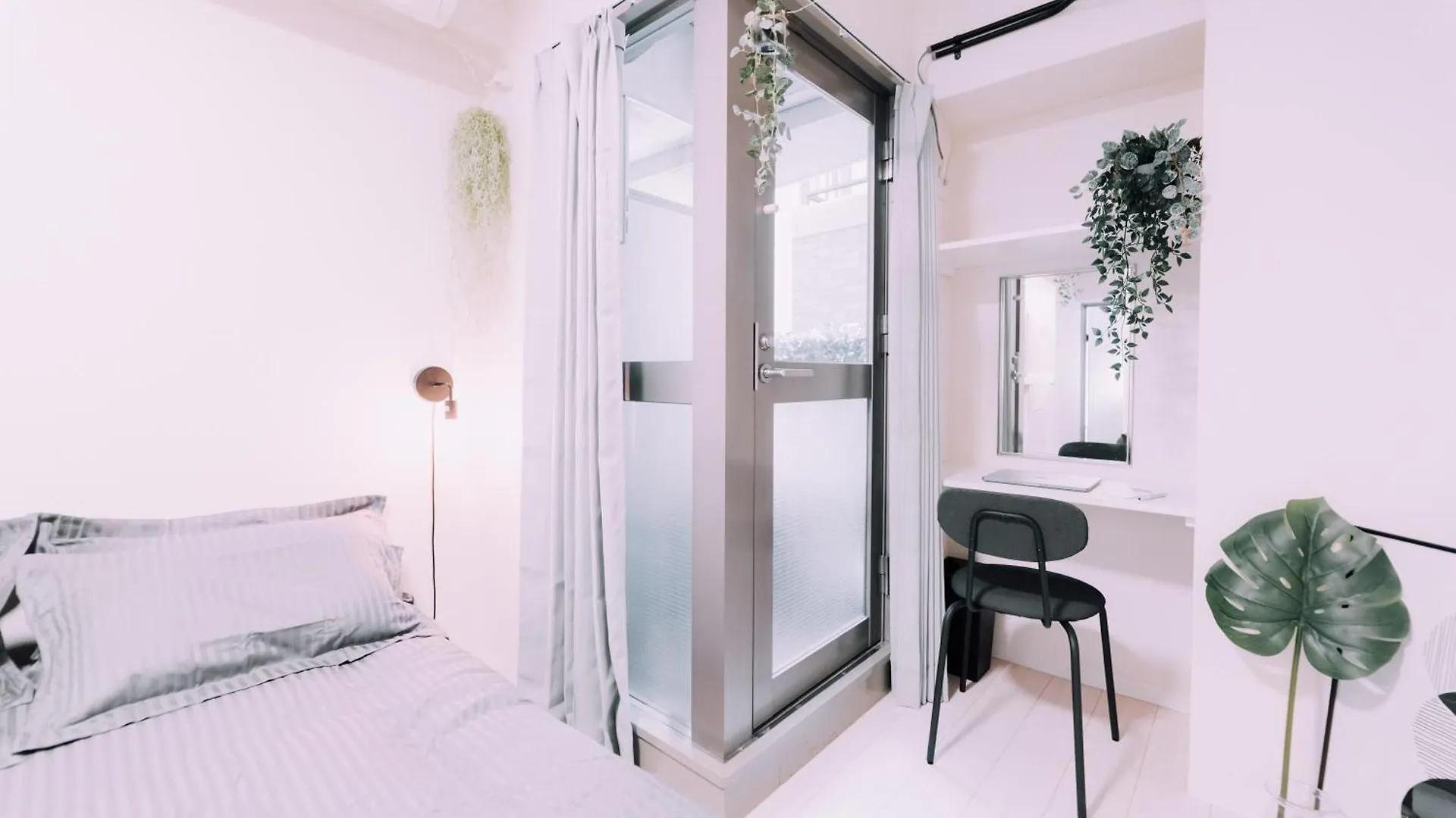 Minimalist Loft Namba Compact Studio With A 24-Hour Gym Ma603 Apartment Osaka Japan